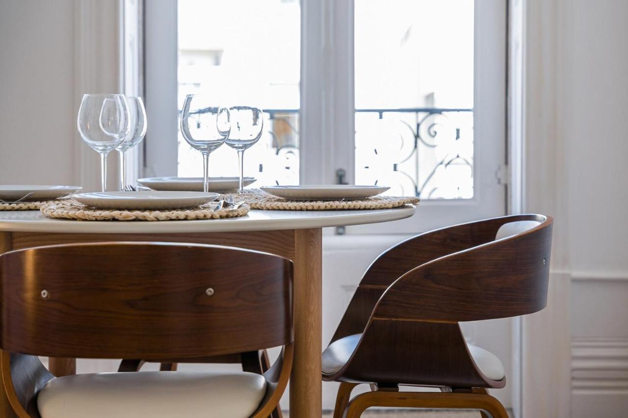 Guestready - Break From Reality In Santa Catarina Apartment Porto Bagian luar foto