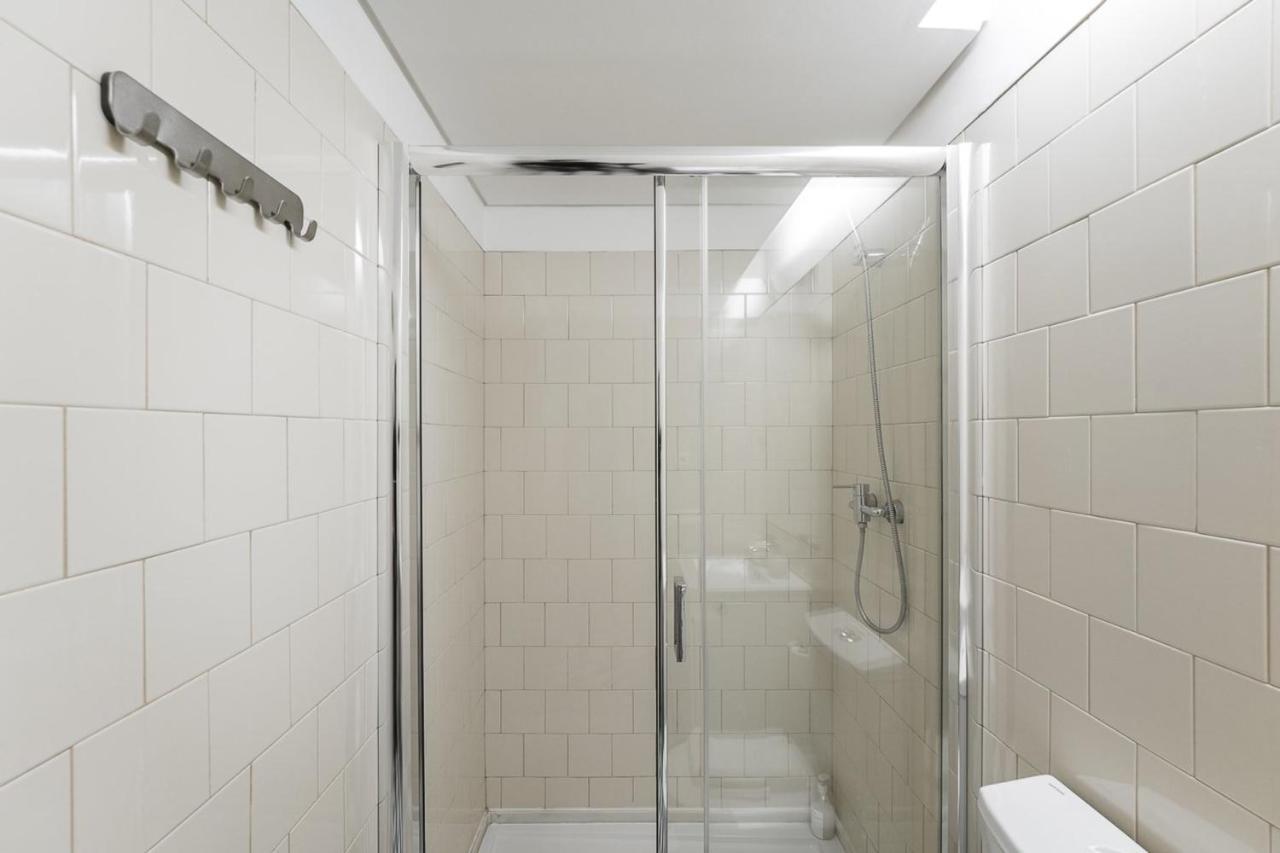 Guestready - Break From Reality In Santa Catarina Apartment Porto Bagian luar foto