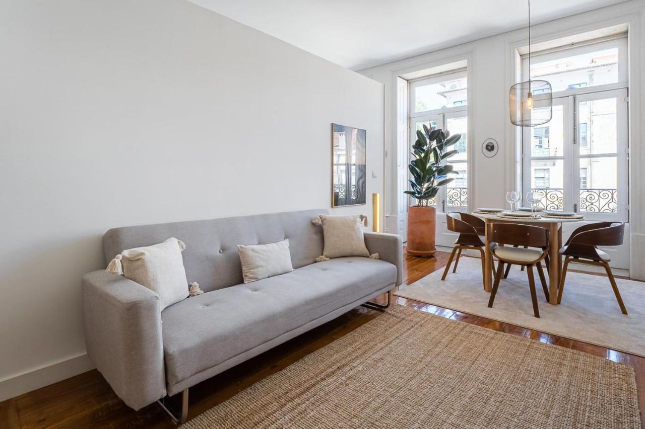 Guestready - Break From Reality In Santa Catarina Apartment Porto Bagian luar foto