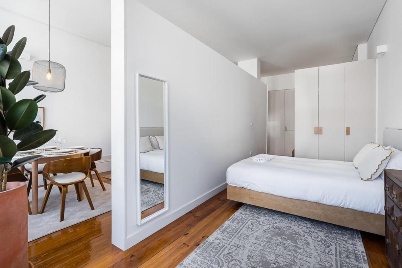 Guestready - Break From Reality In Santa Catarina Apartment Porto Bagian luar foto