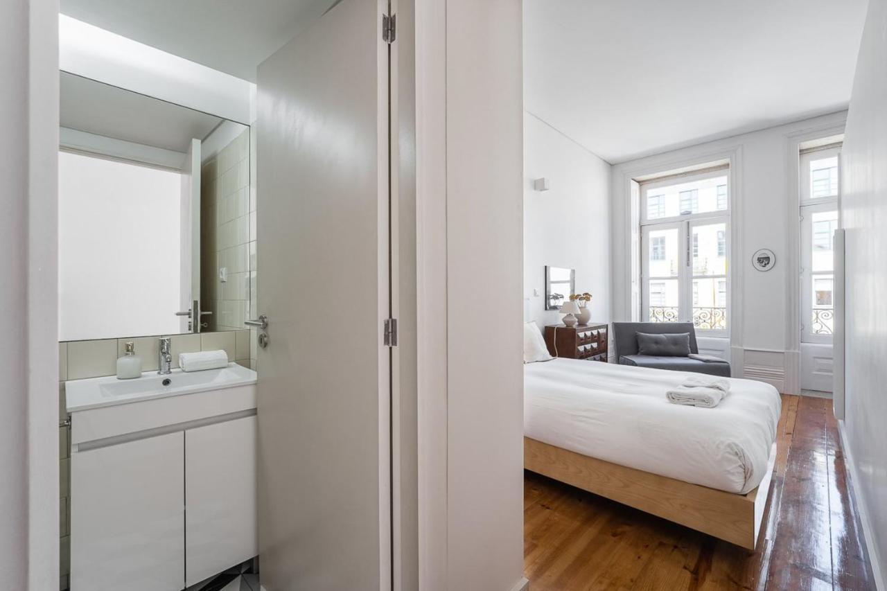 Guestready - Break From Reality In Santa Catarina Apartment Porto Bagian luar foto