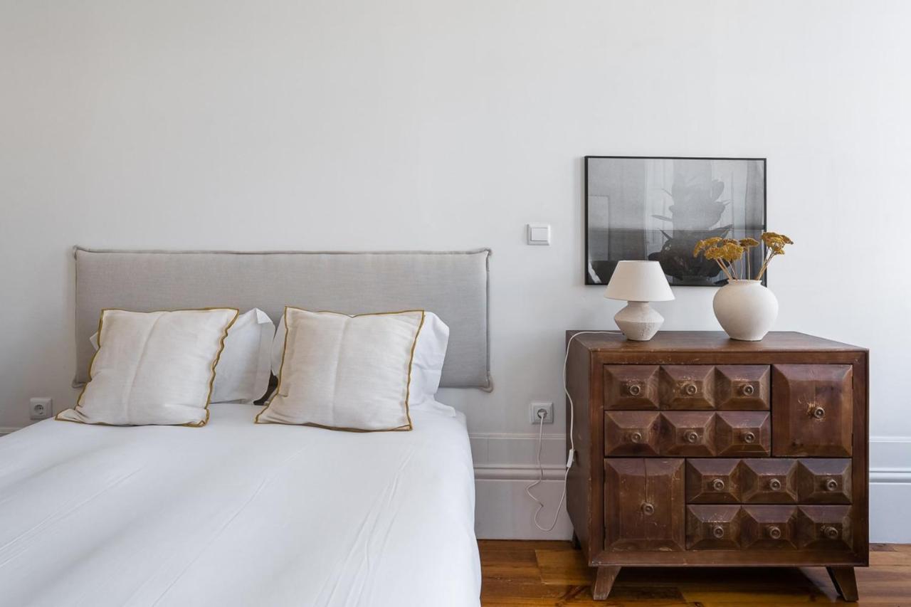 Guestready - Break From Reality In Santa Catarina Apartment Porto Bagian luar foto